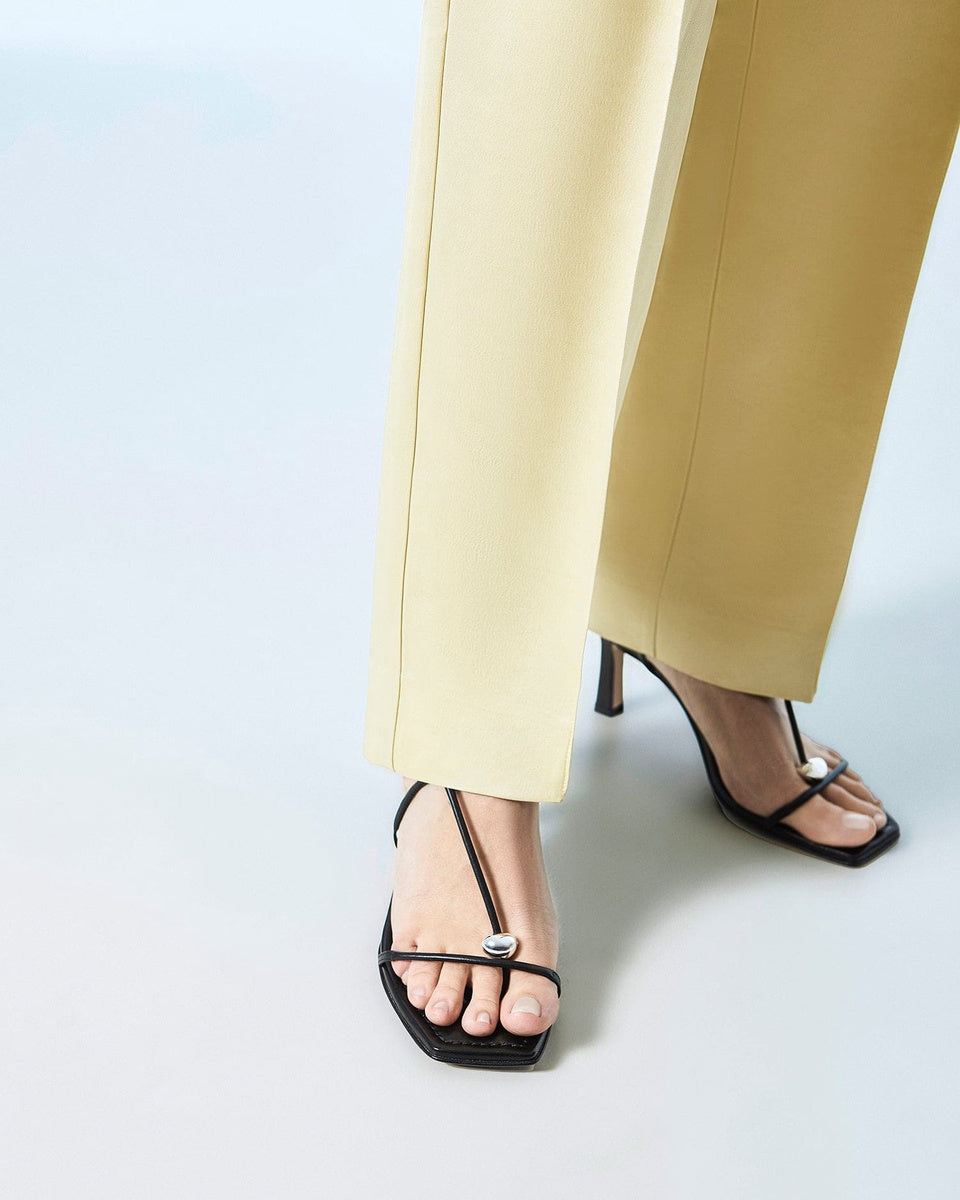 The Strappy Sandal | Black The Strappy Sandal | Black
