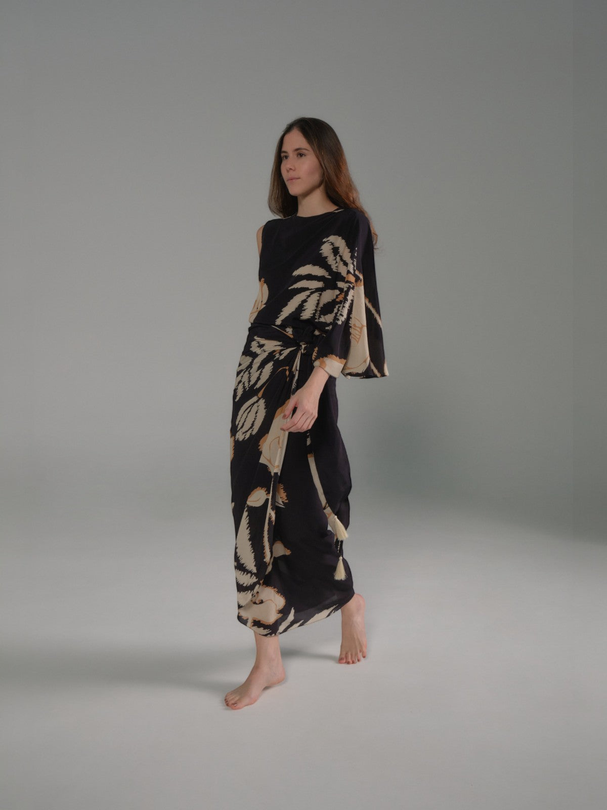 Gonzalez Crepe Chine Blouse | Black/Beige Gladiolos Gonzalez Crepe Chine Blouse | Black/Beige Gladiolos