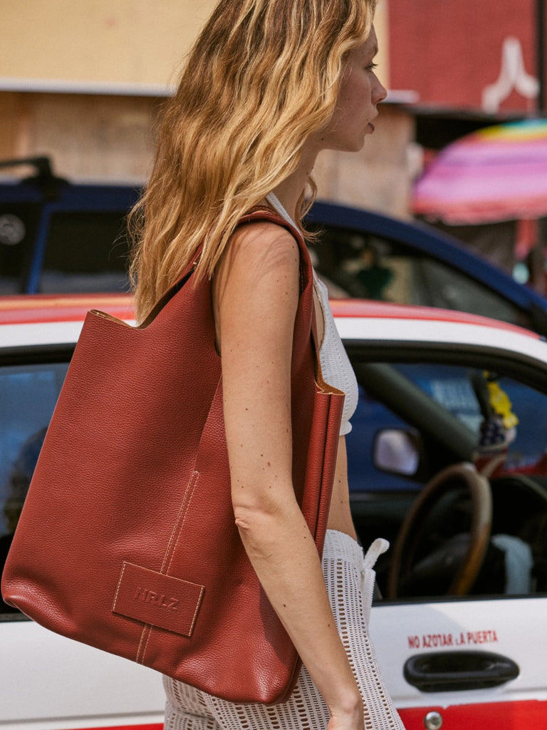 Fashionkind_NoraLozza_XLBag3_1