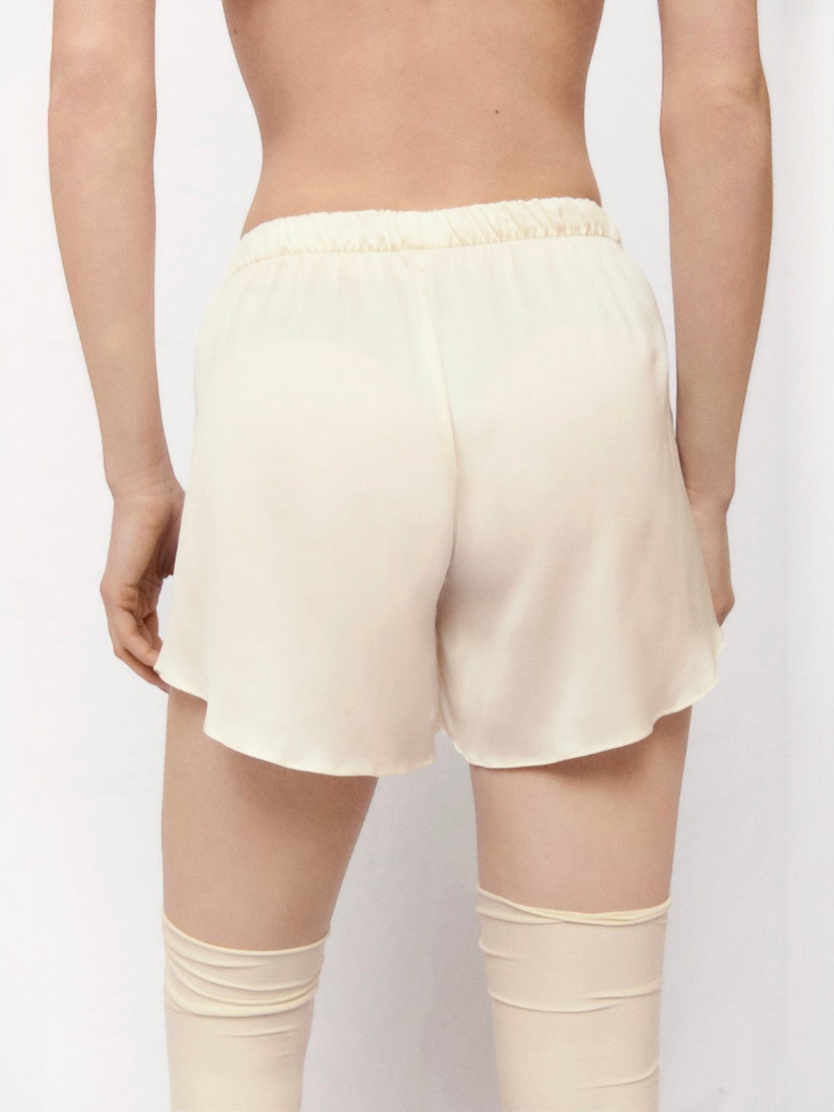 Eda Short | Pearl Eda Short | Pearl