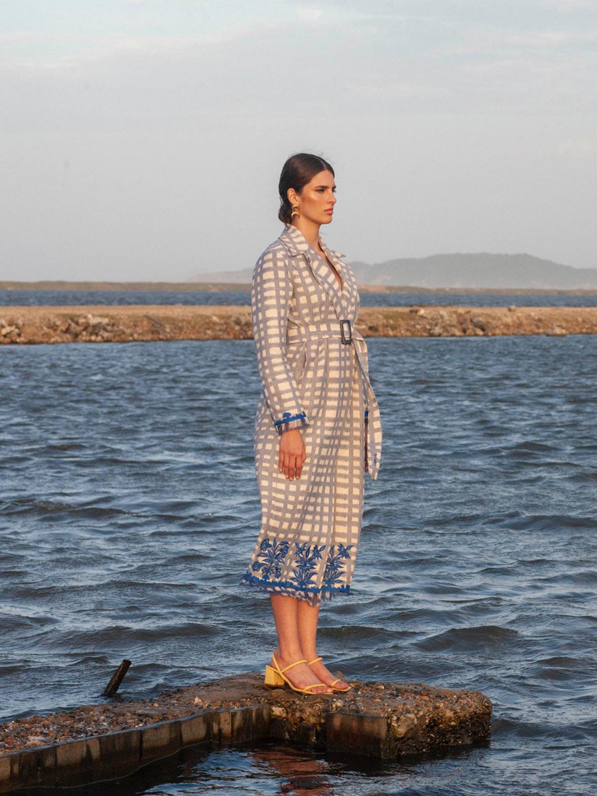 Neela Coat Neela Coat