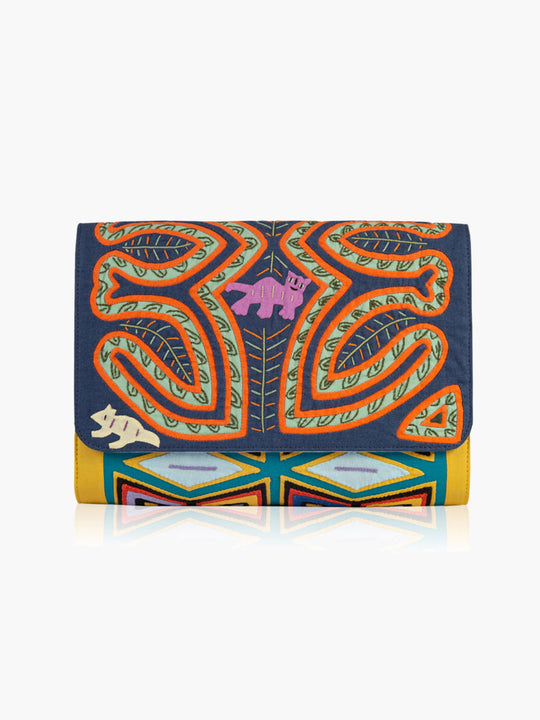 Sabbigamal Kuna Clutch