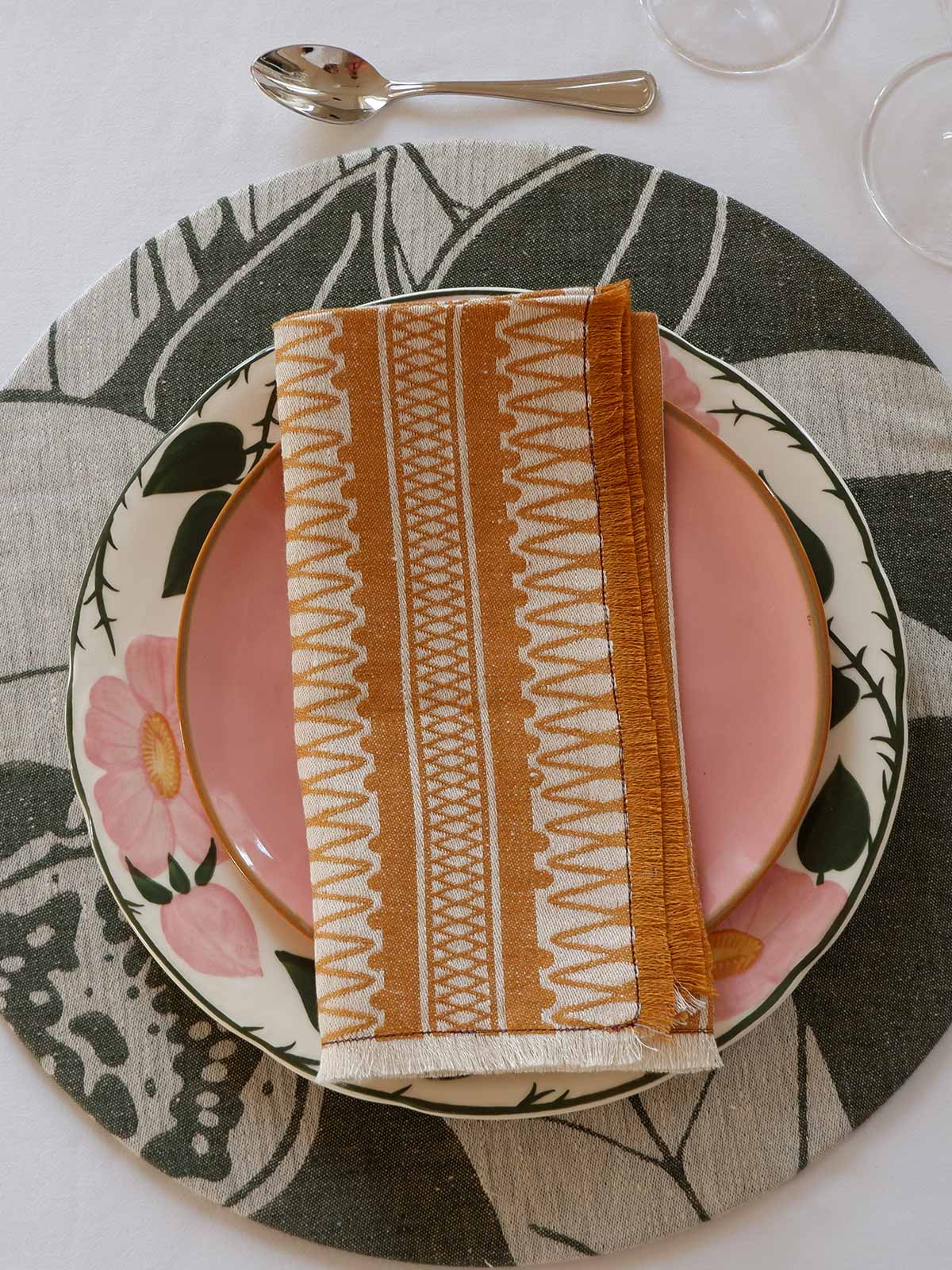 Linen Damask Cesta Set of 2 Linen Napkins | Giallo Rame Linen Damask Cesta Set of 2 Linen Napkins | Giallo Rame
