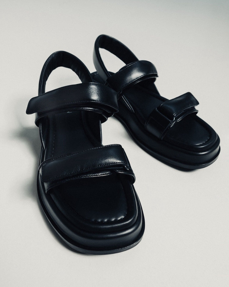 The Sporty Sandal | Black The Sporty Sandal | Black