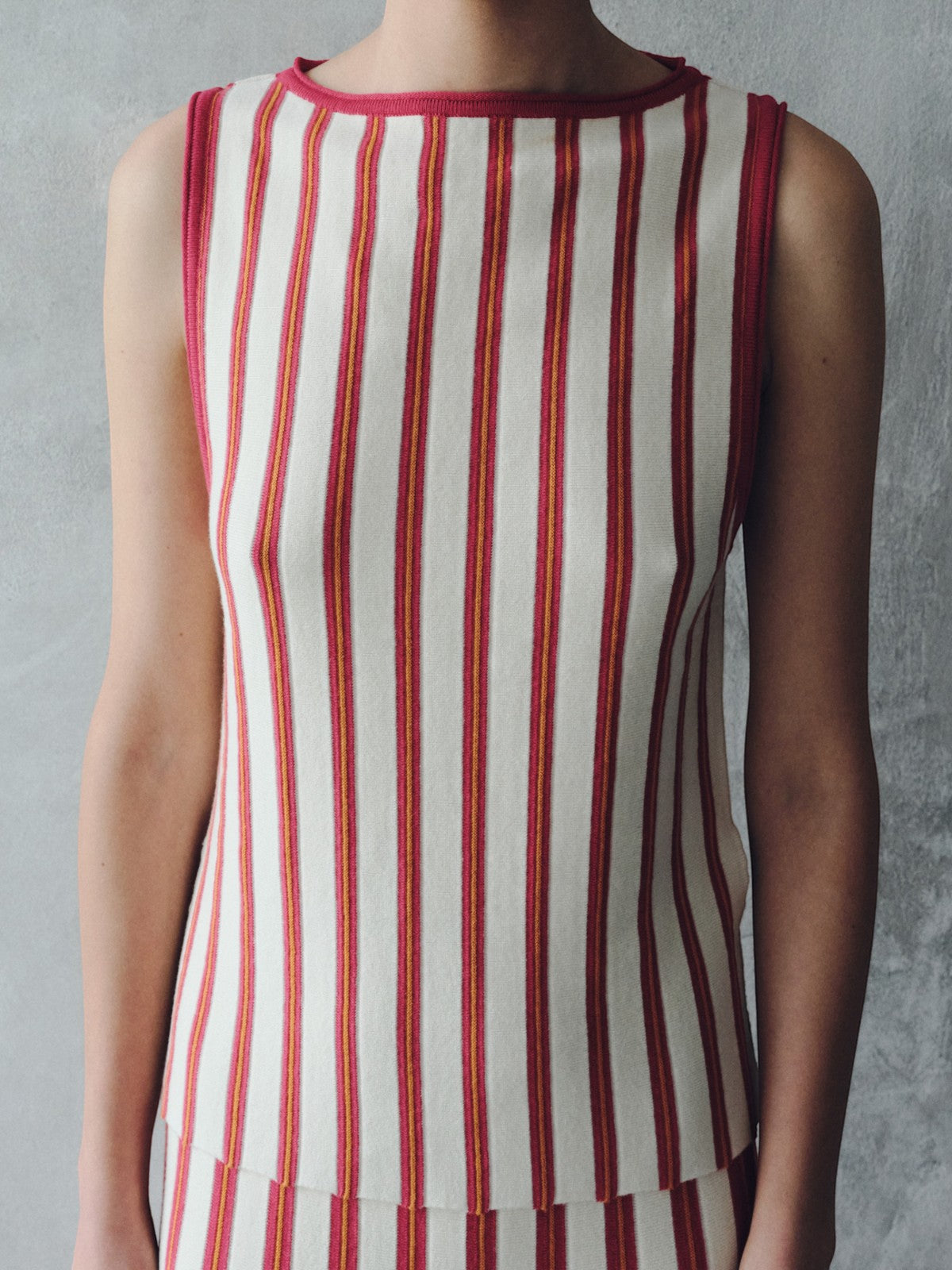 Manglar Sleeveless Top | Ivory/Fuchsia