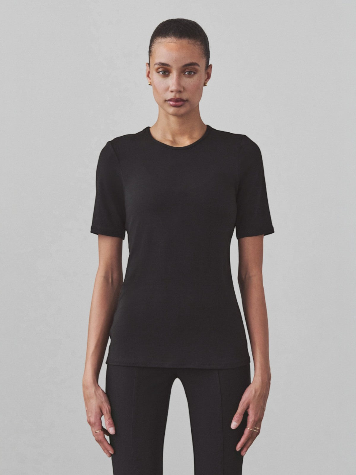 Giselle Tee | Black Giselle Tee | Black