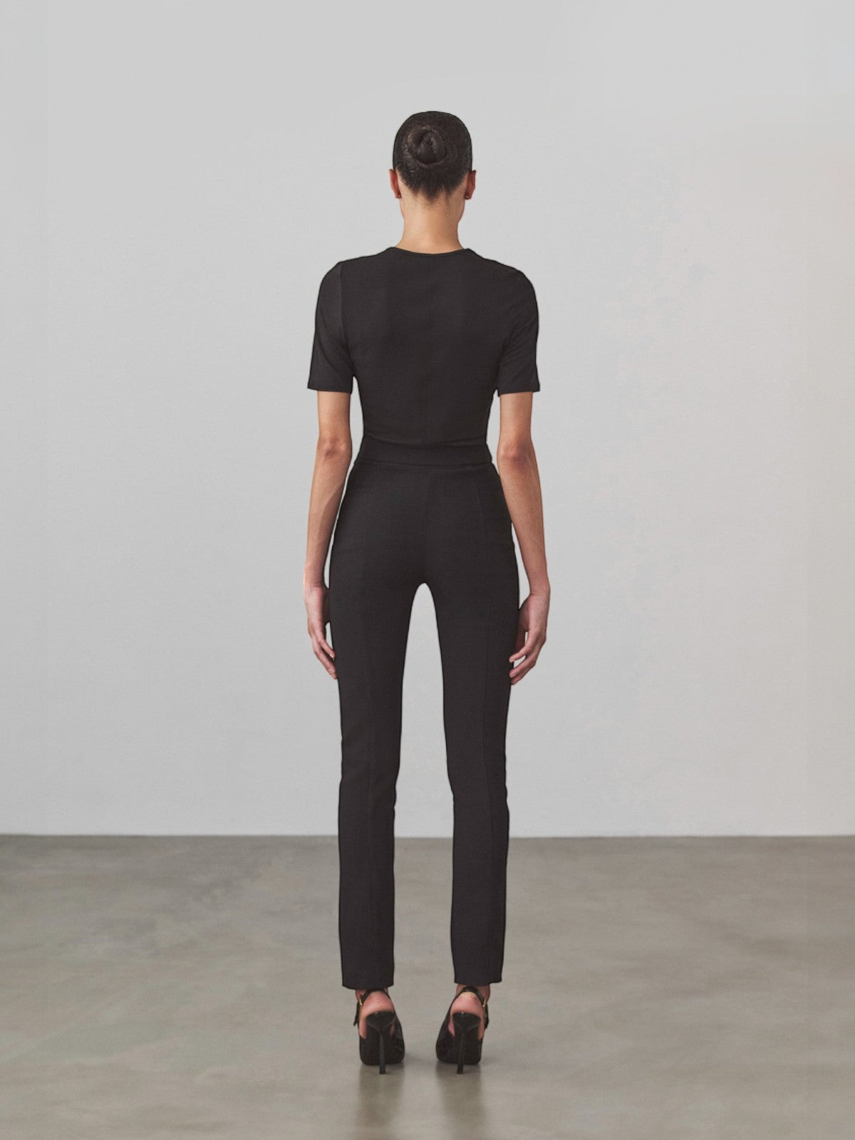 Giselle Tee | Black Giselle Tee | Black