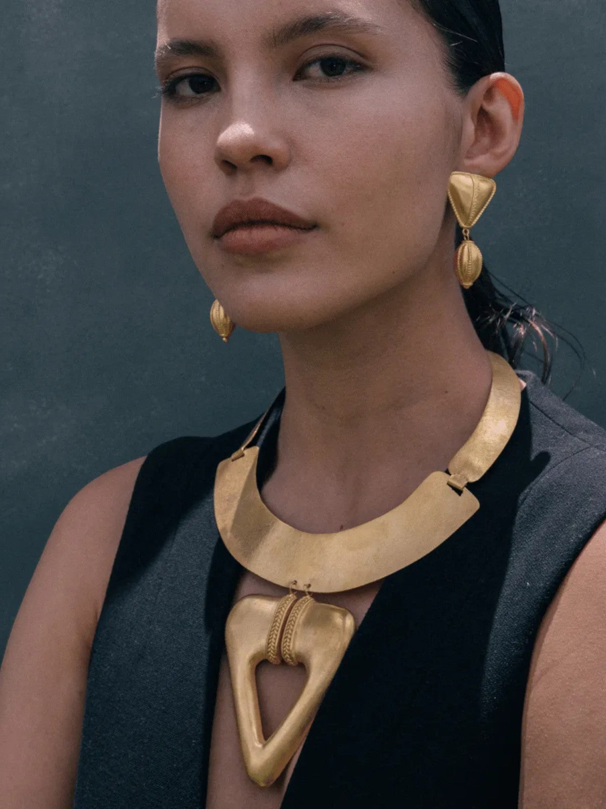 Llasak Necklace