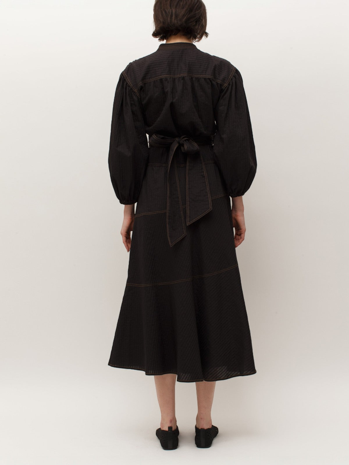 Texture Gabriella Stretch Midi Skirt | Black Texture Gabriella Stretch Midi Skirt | Black