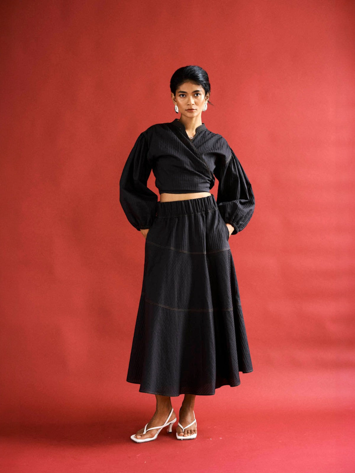 Texture Gabriella Stretch Midi Skirt | Black Texture Gabriella Stretch Midi Skirt | Black