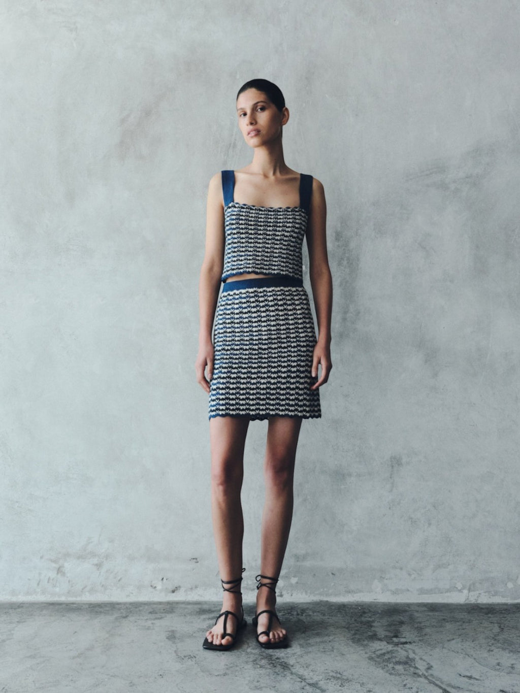 Wayra Cropped Sleeveless Top | Blues/Ivory