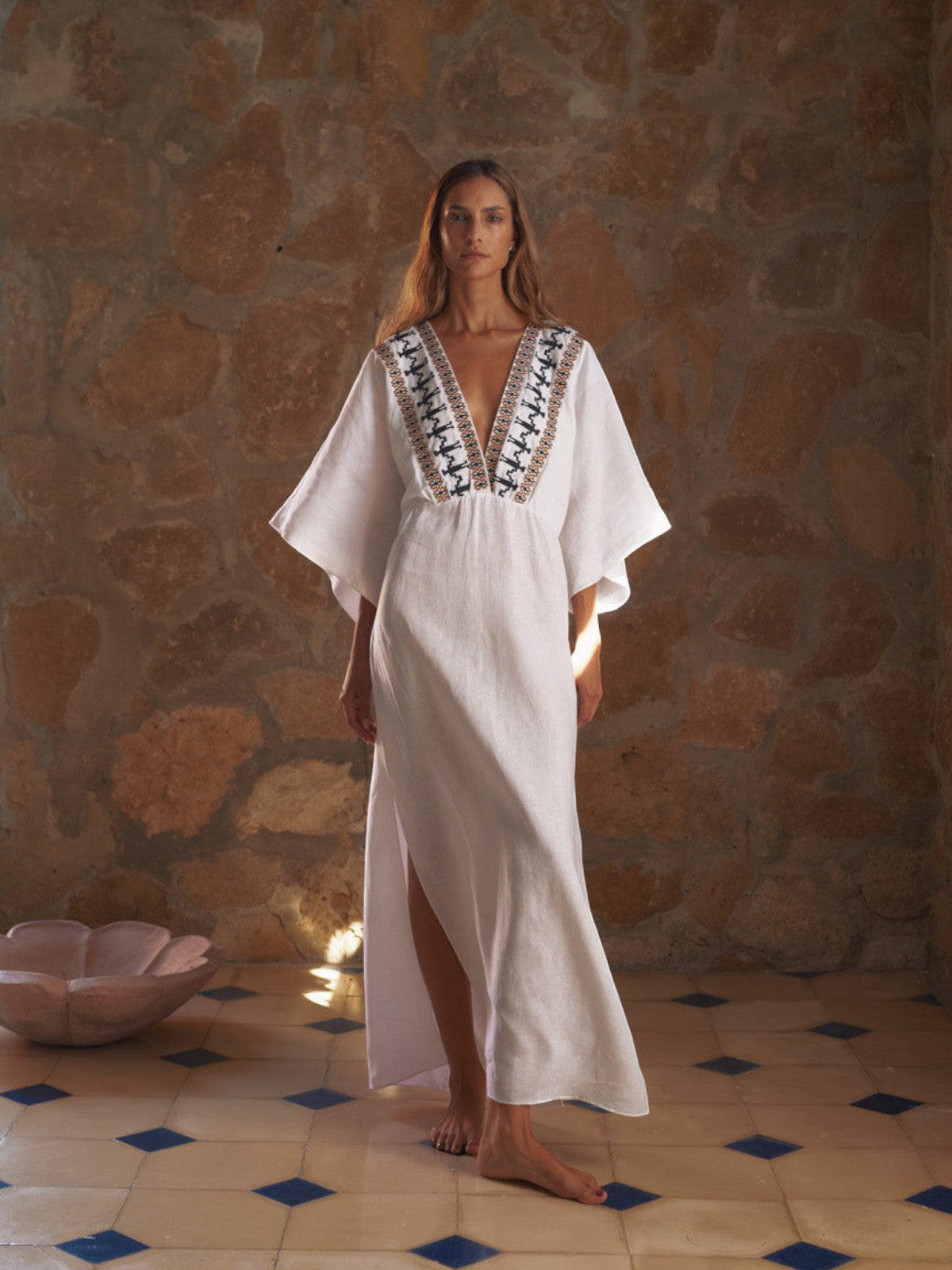 Topacio Linen Tunic | White Embroidered Topacio Linen Tunic | White Embroidered