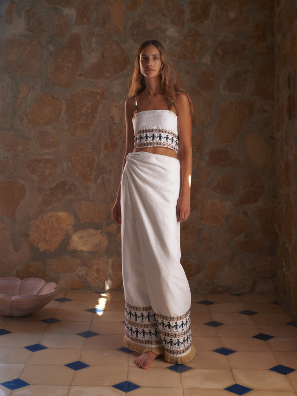 Guainia Linen Midi Skirt | White Embroidered