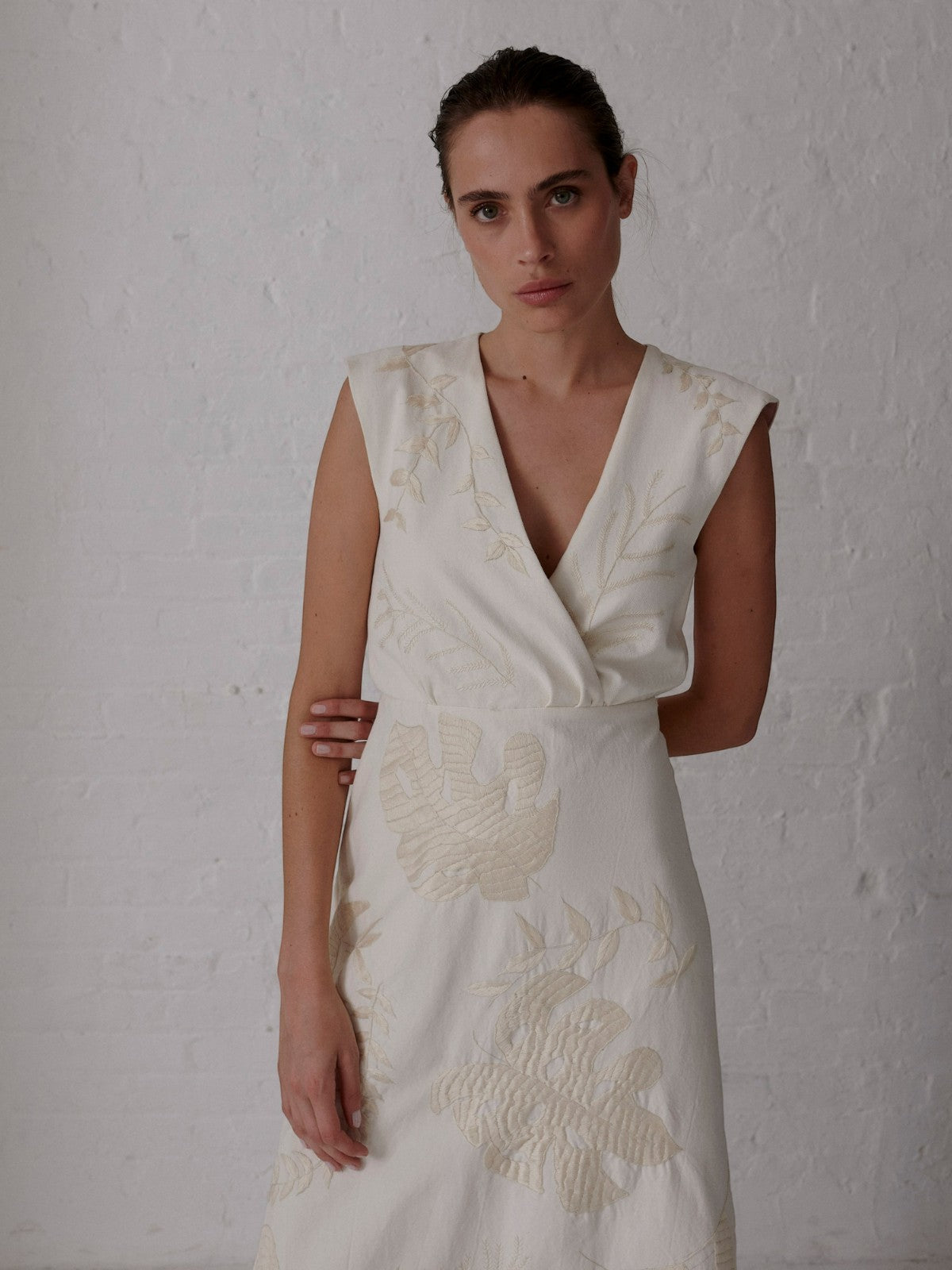 Gualanday Canvas Hand Embroidered Midi Dress | Ecru Gualanday Canvas Hand Embroidered Midi Dress | Ecru