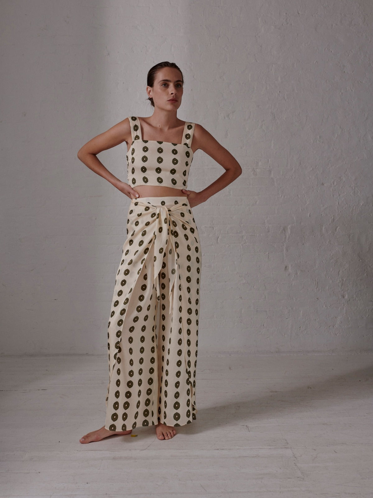 La Bamba Silk Martellato Pants | Ivory Green Chintz La Bamba Silk Martellato Pants | Ivory Green Chintz