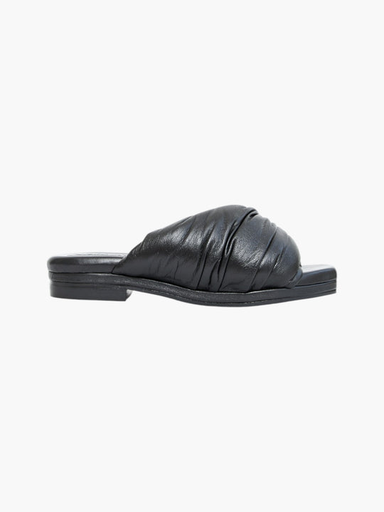 Nube Sandal | Black