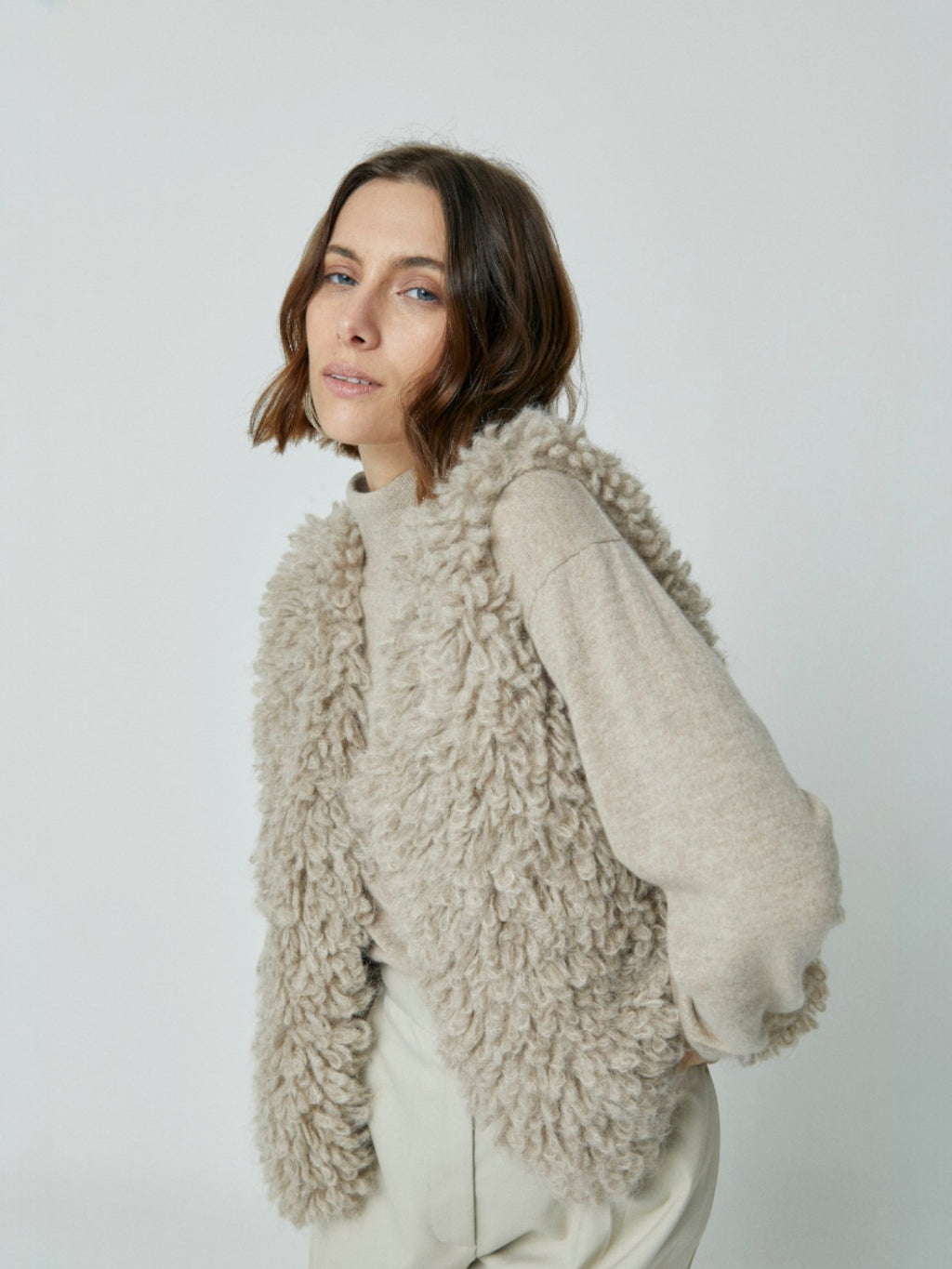 Crop Shag Vest | Taupe