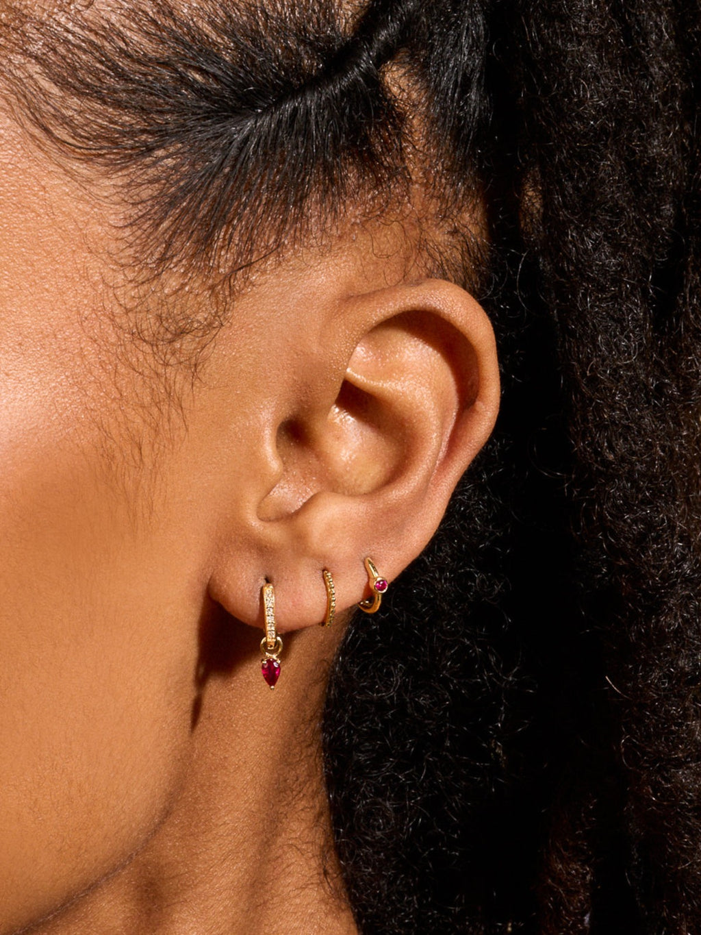 Romy Huggie Hoop Earrings | Ruby