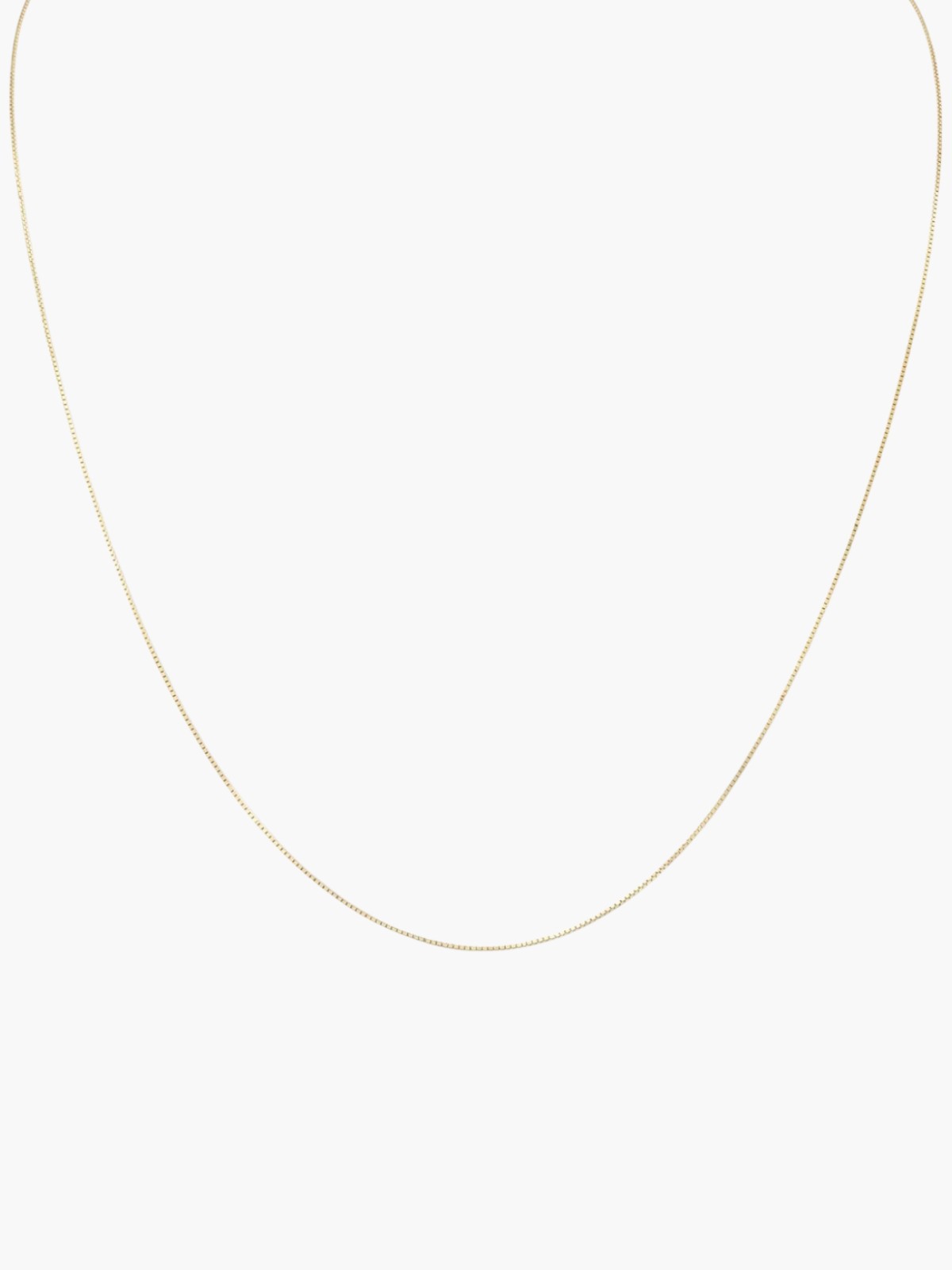 Shimmering Box Chain Necklace