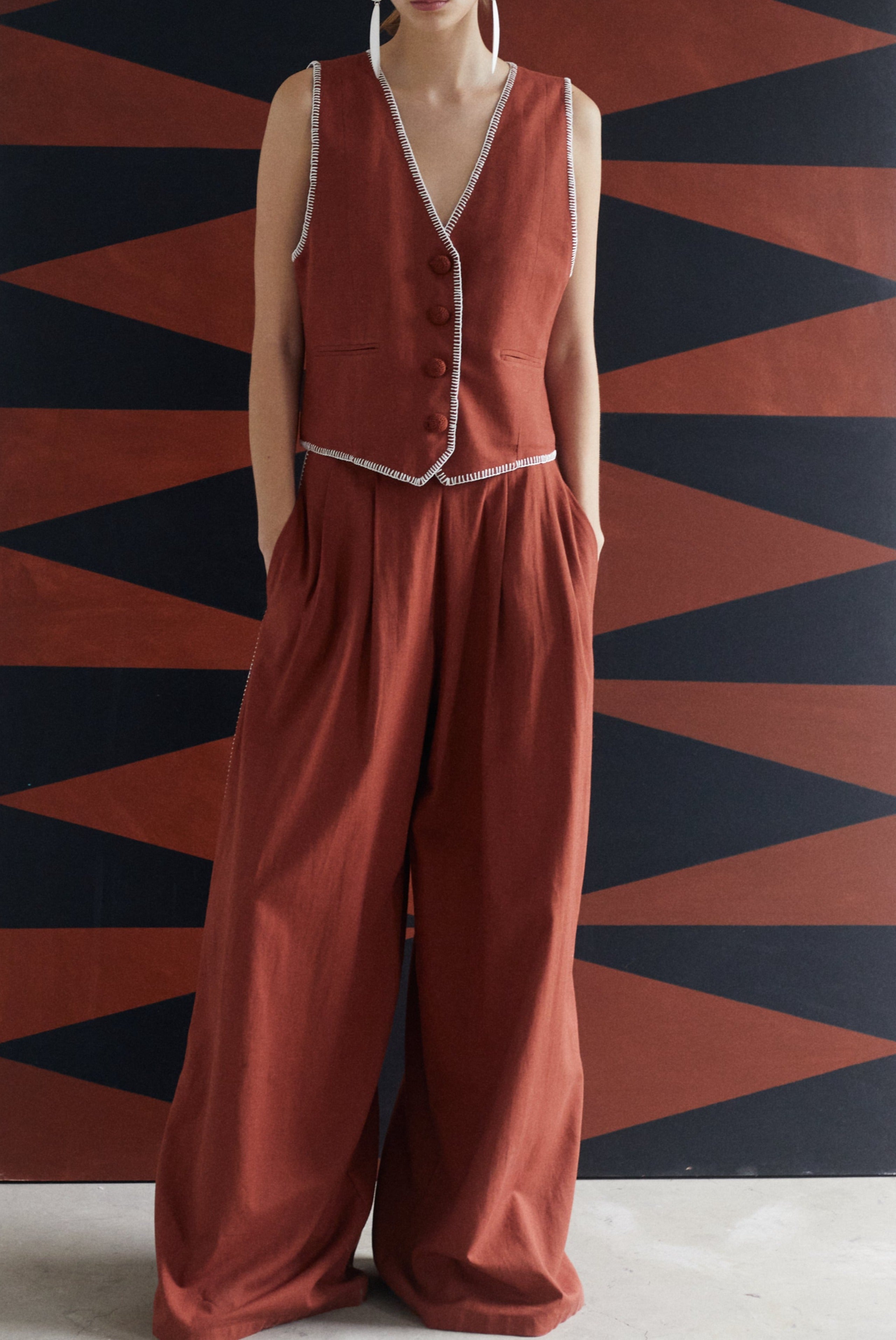 Amuleto Vest | Brown Amuleto Vest | Brown