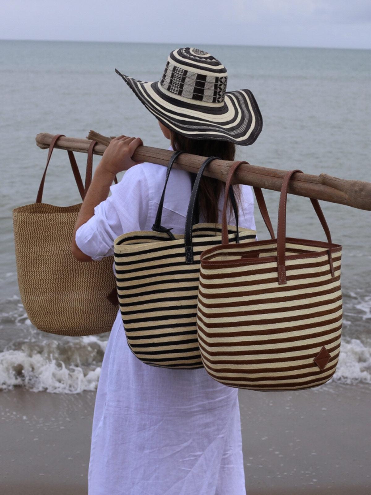 Marcial Handbag in Leather and Cana Flecha | Copper Zigzag Marcial Handbag in Leather and Cana Flecha | Copper Zigzag