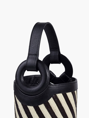 Tolu Handbag in Leather and Cana Flecha | Black Tolu Handbag in Leather and Cana Flecha | Black