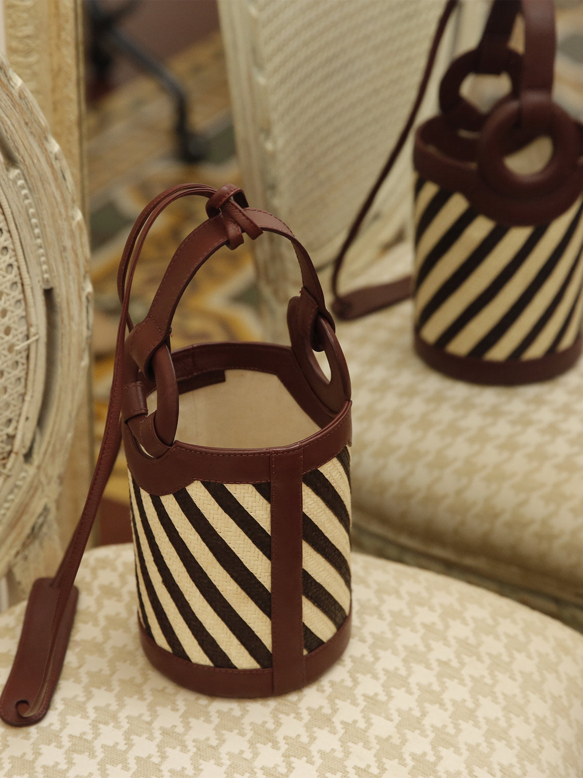 Tolu Handbag in Leather and Cana Flecha | Burgundy