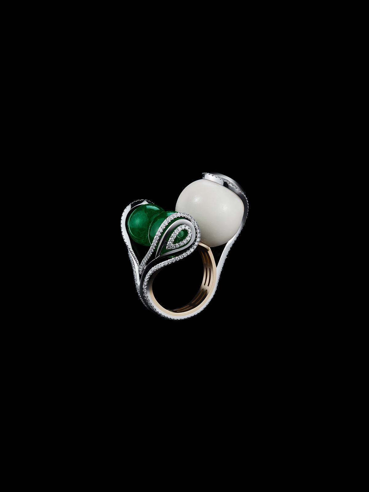 Tagua Seed & Emerald Sphere Ring - Fashionkind