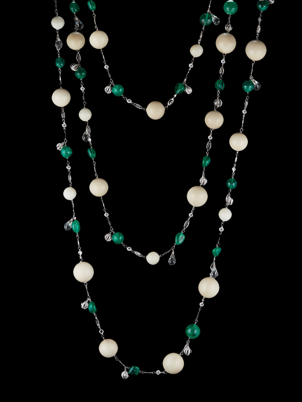 Tagua and Emerald Bead Sautoir Necklace Tagua and Emerald Bead Sautoir Necklace - Fashionkind