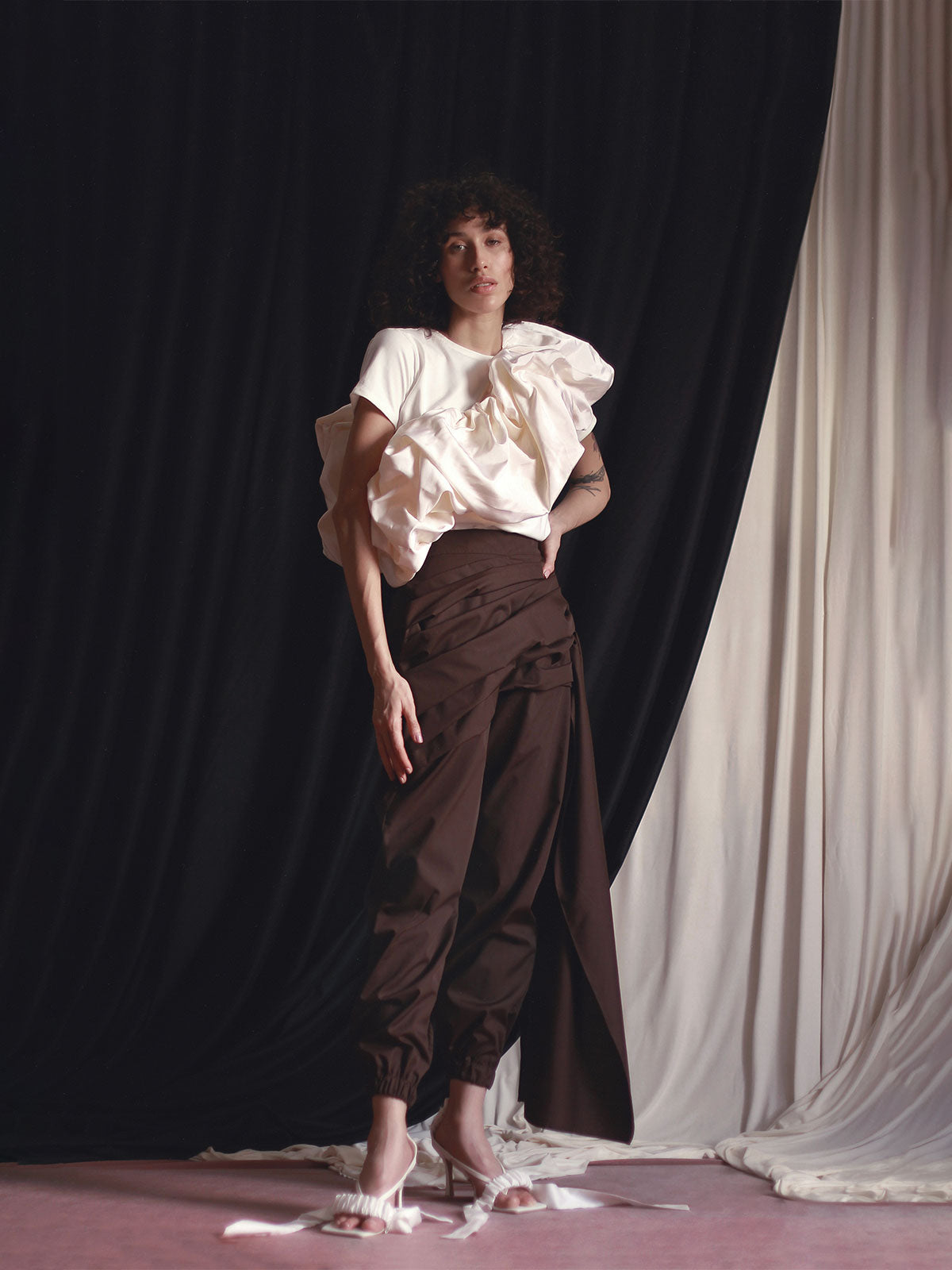 Abolengo T-Shirt | White Abolengo T-Shirt | White