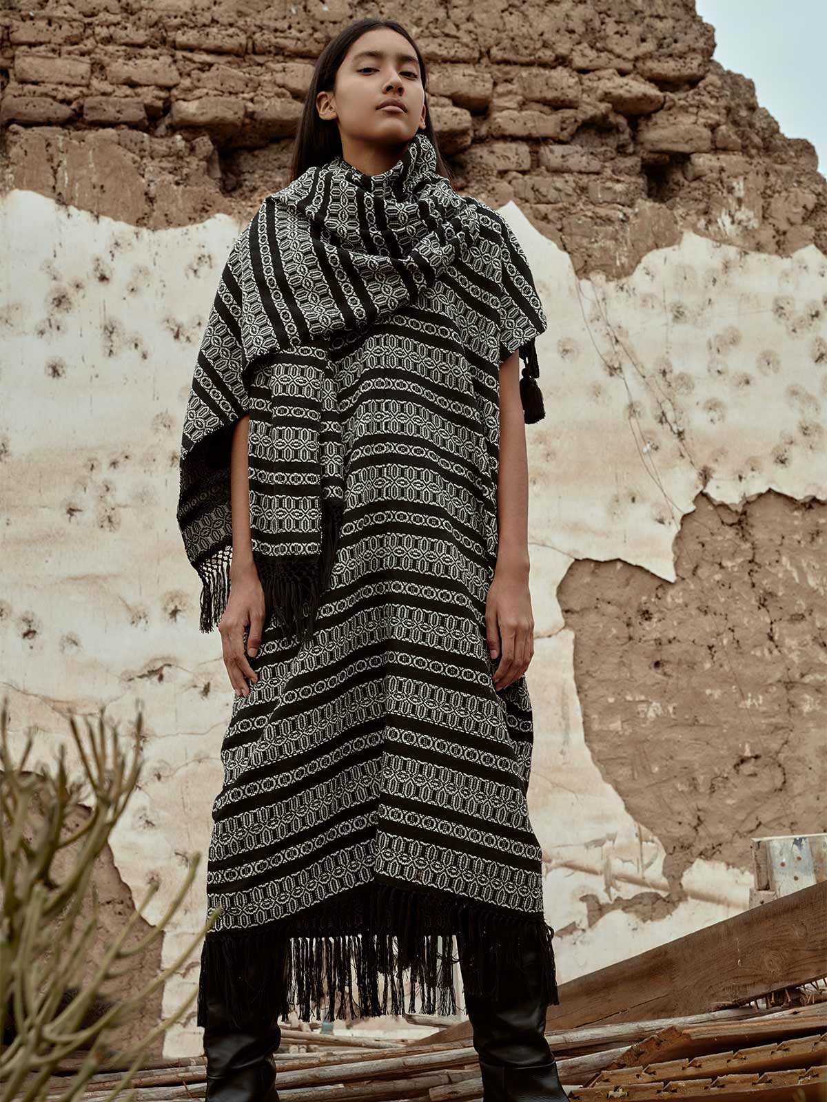 Nardo Tunic | Black Nardo Tunic | Black