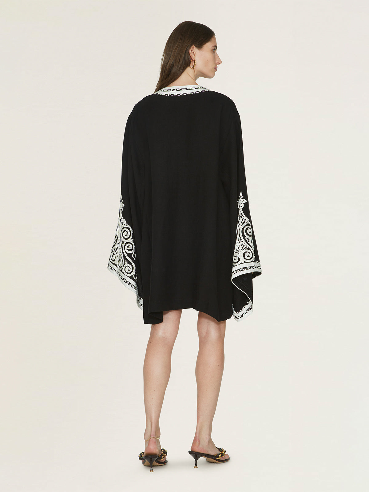 Finn Caftan | Black Finn Caftan | Black