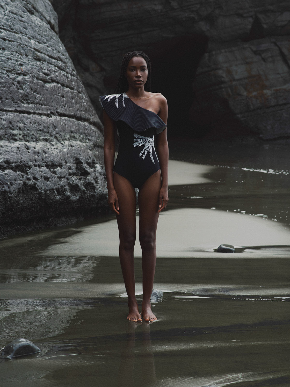 Tucan One Piece Embroidered | Black Tucan One Piece Embroidered | Black