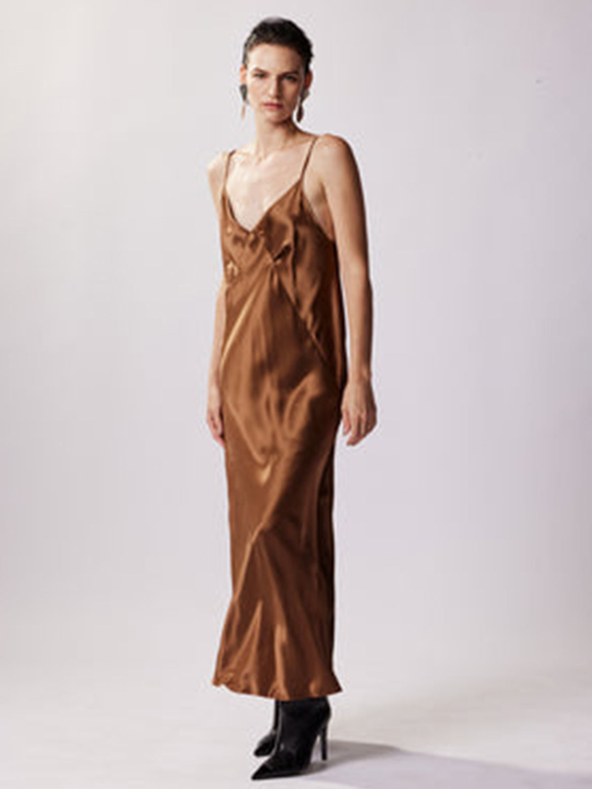 Elongated Recycled Dress with Slit | Walnut