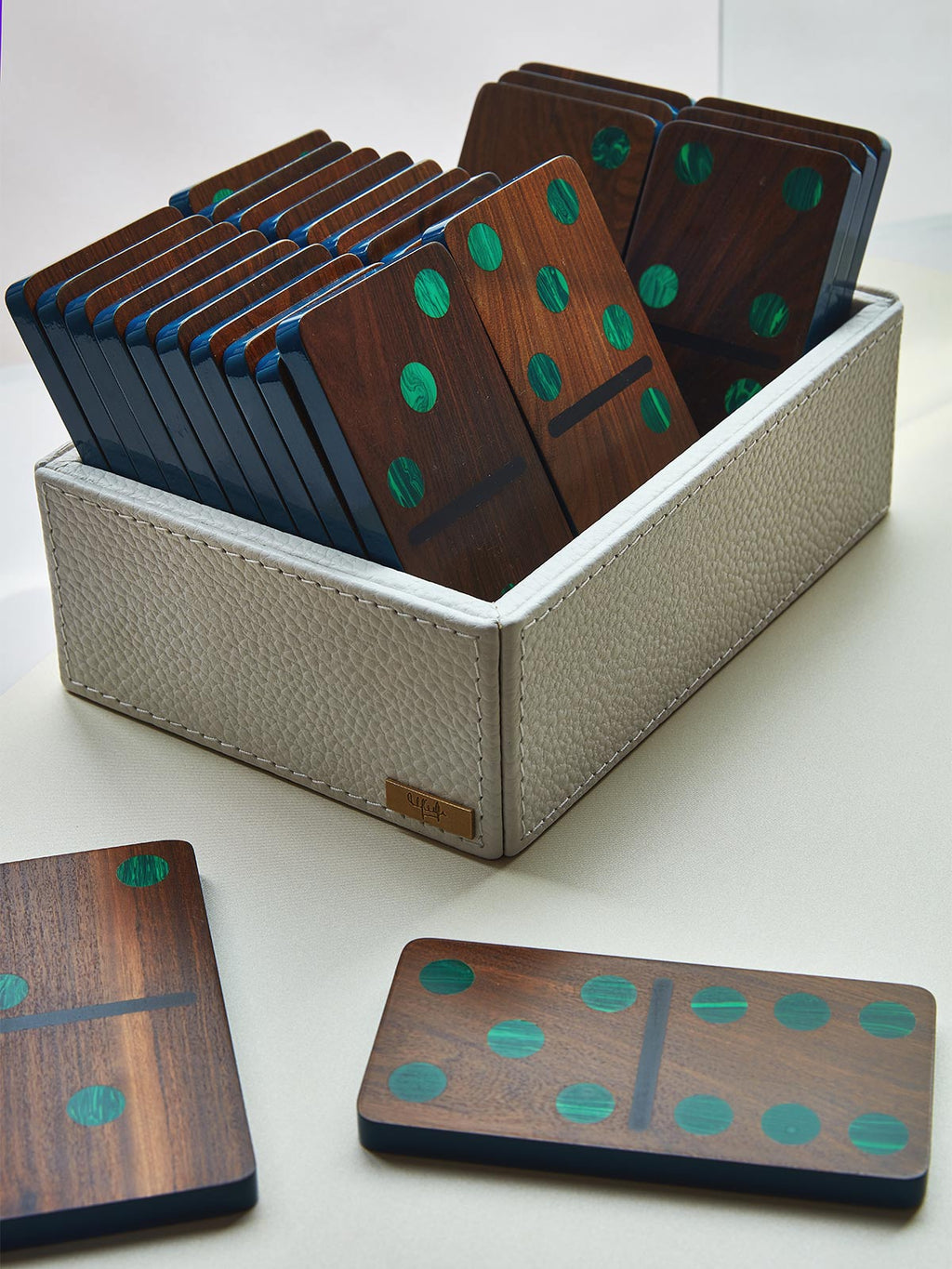 Large Pui Wood Domino Set