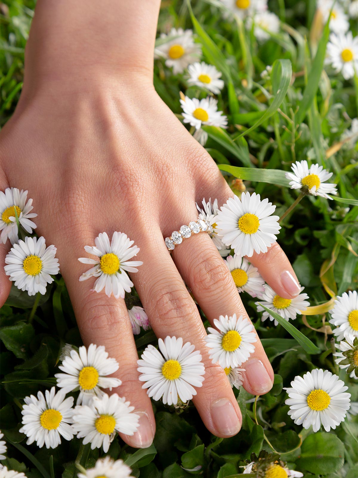 San Cesse Oval Eternity Ring San Cesse Oval Eternity Ring