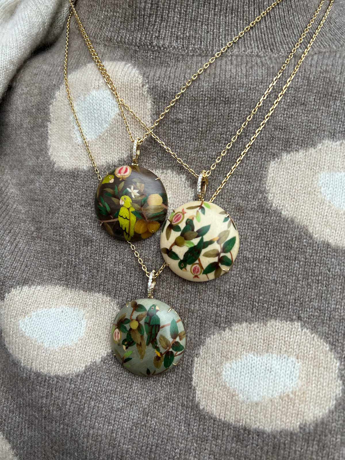 Round Marquetry Necklace | Guava and Parrot on Brown Round Marquetry Necklace | Guava and Parrot on Brown