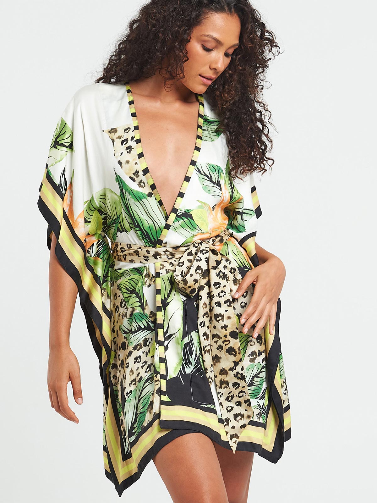 Short Kimono | Selva Short Kimono | Selva