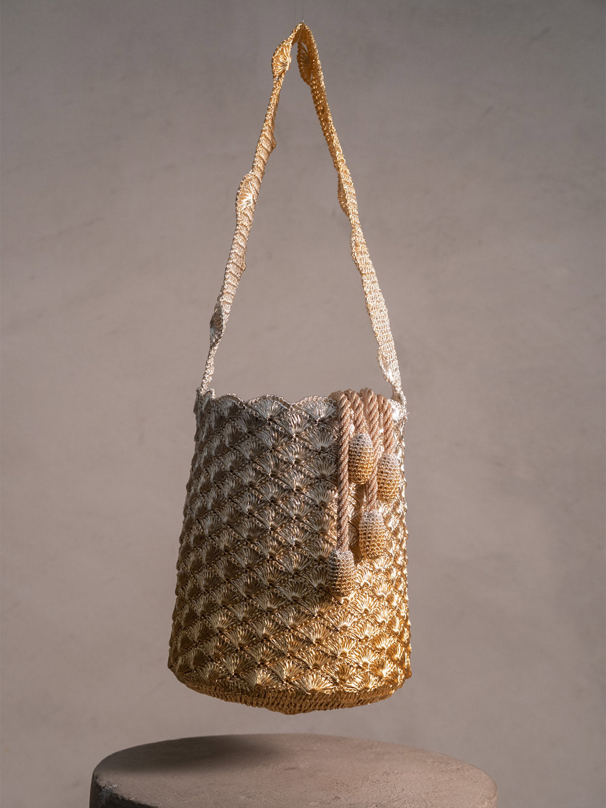 KAIA Seashell Handbag Short Strap | Silver and Gold